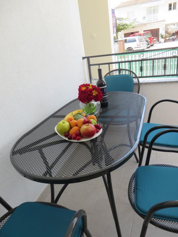 Apartments Luka Pakoštane Buitenkant foto